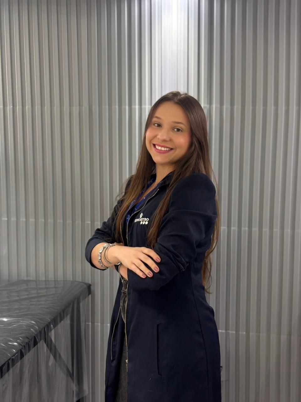 Dra. Isabelle Diniz